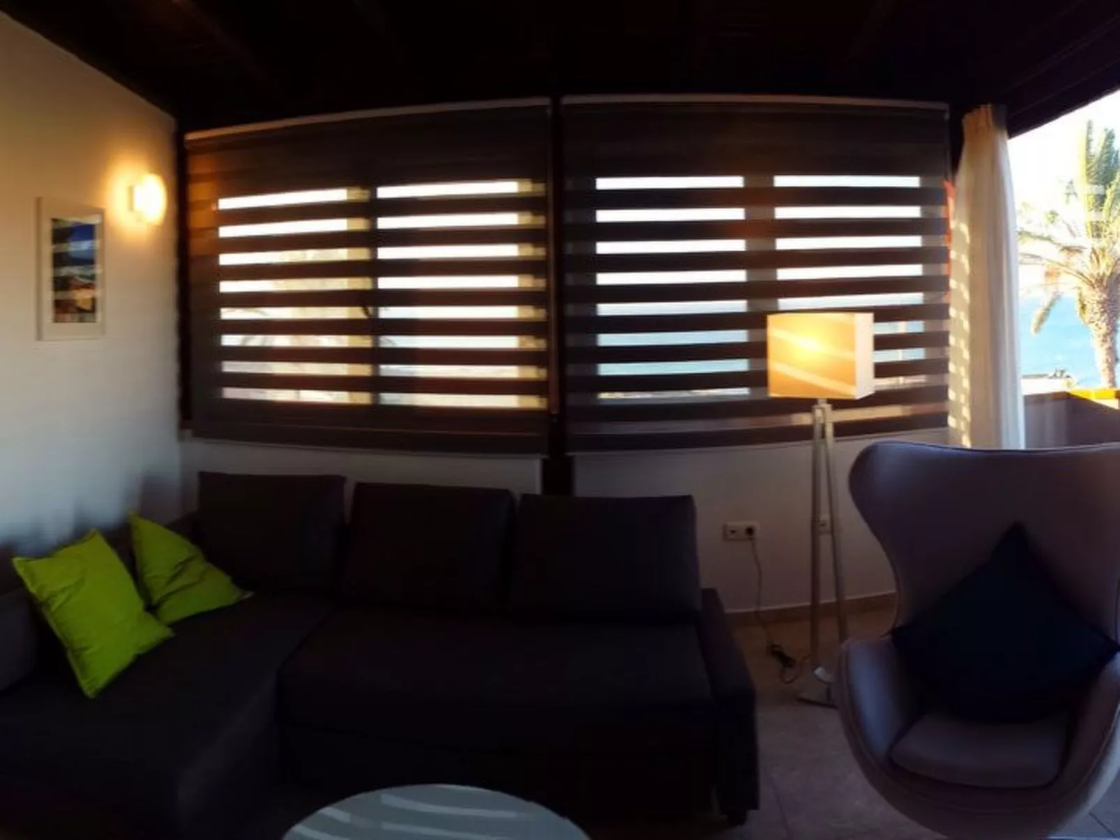 "Panorama" mit Wasserblick-Binnen