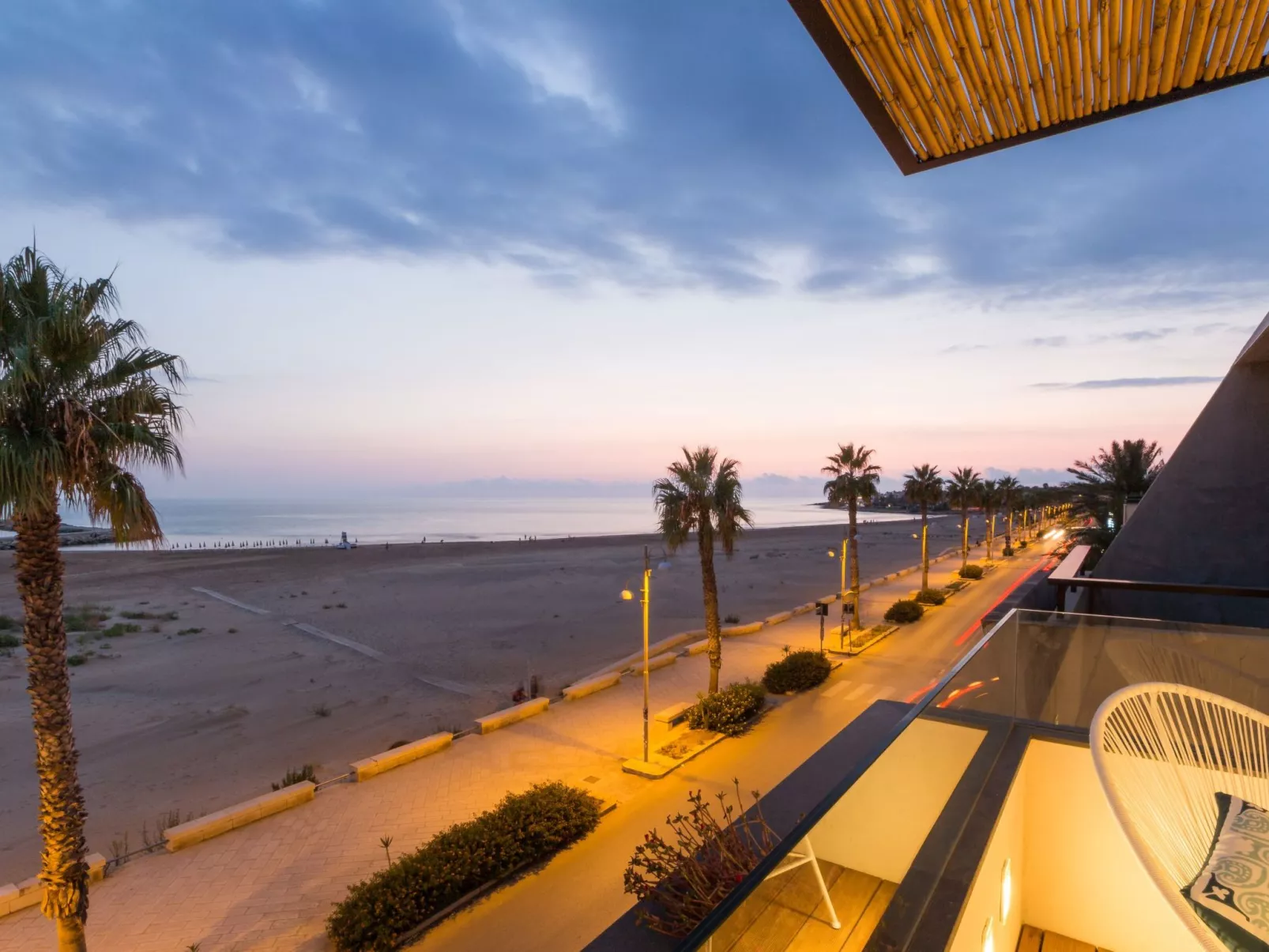 Charmante Wohnung in Donnalucata mit Möblierter Terrasse-Binnen