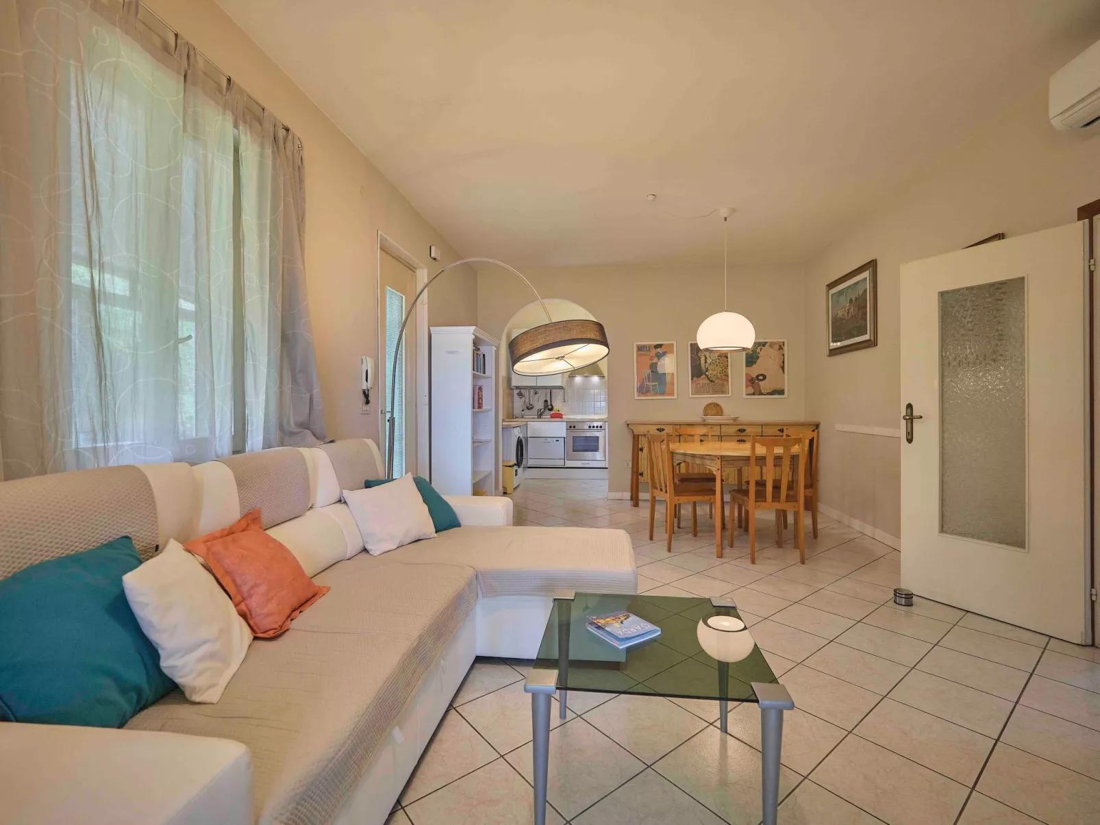 Mit Seeblick und privatem Garten-Binnen