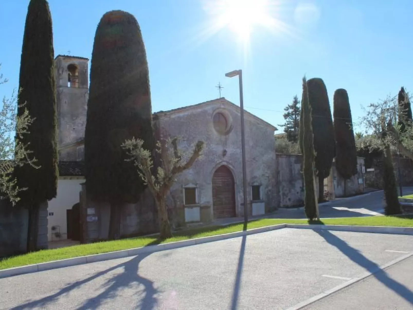 Wohnung in Solarolo mit privatem Parkplatz-Buiten
