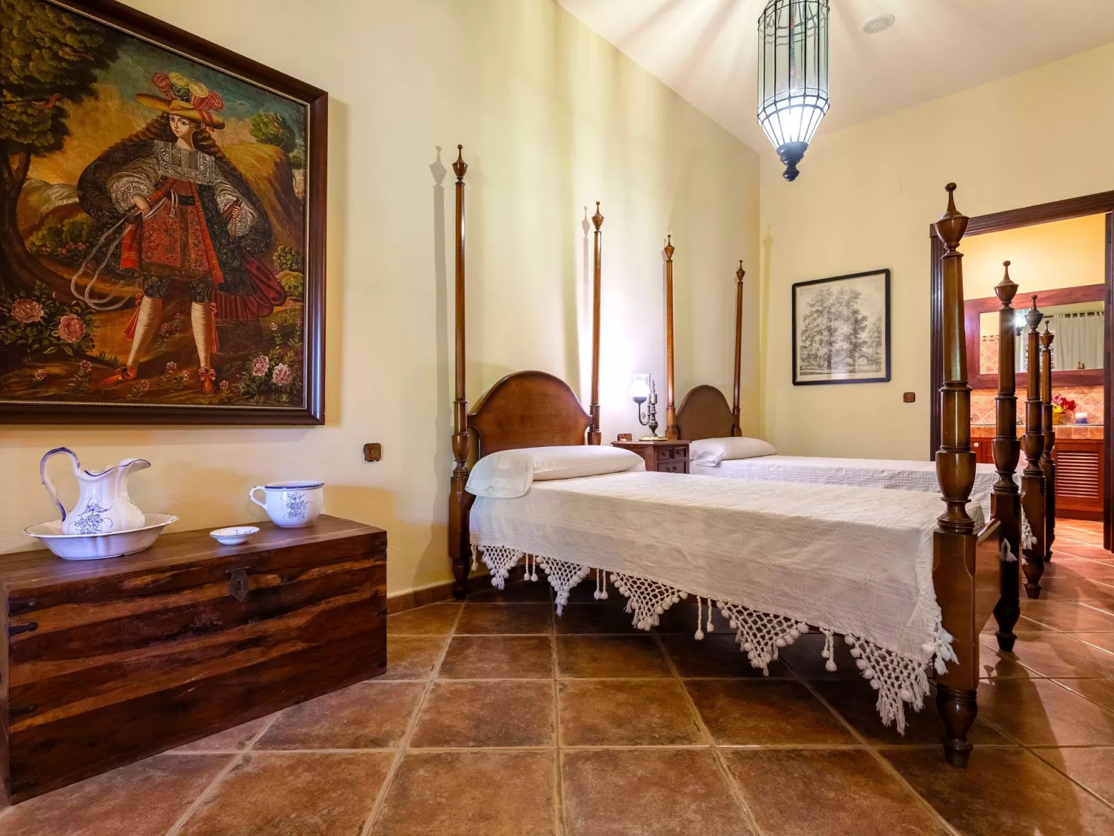 Beheiztes Hallenbad und Freibad-Binnen