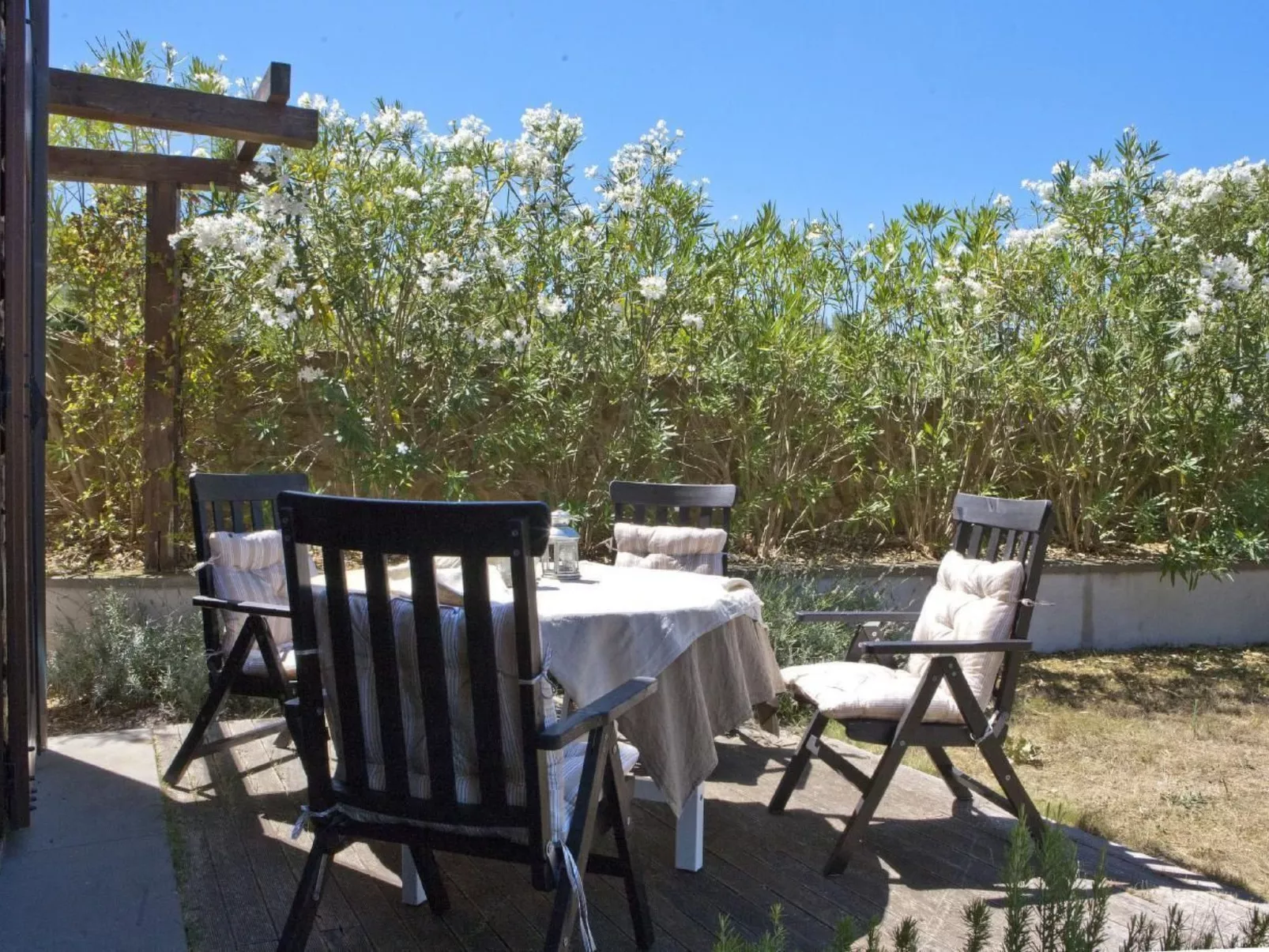 In Montescudaio mit Großem Garten-Binnen