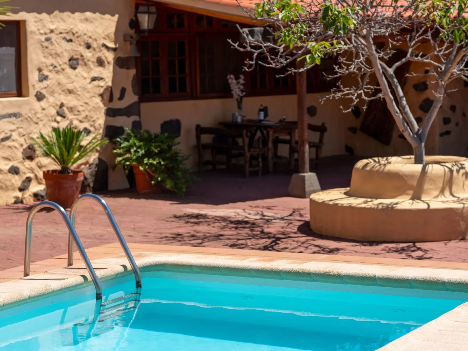 Kanarische Finca mit Pool und herrlicher Aussicht-Buiten