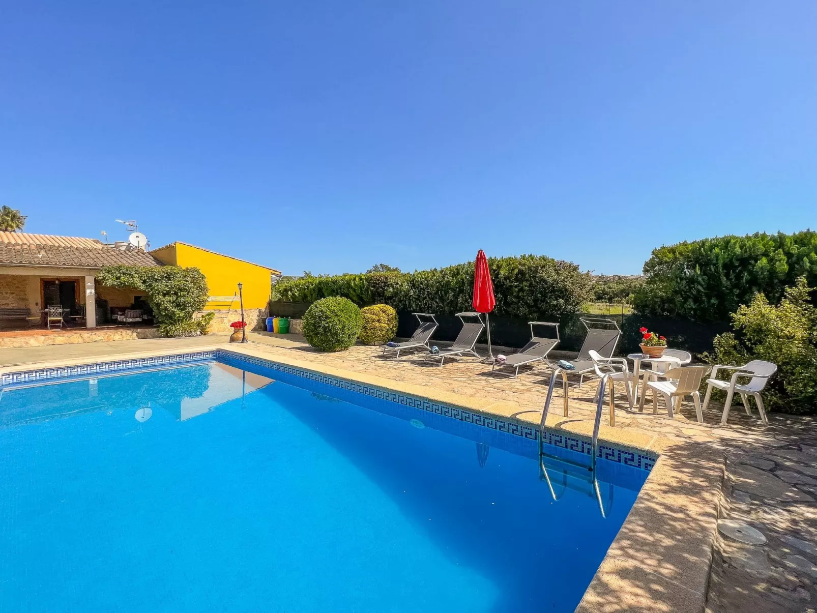 "Sa Sini" mit Terrasse-Image-tags.info