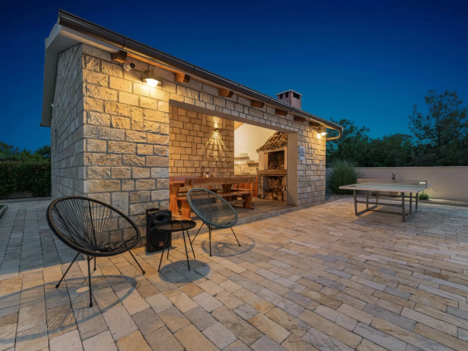 Unknown Accommodation-Binnen