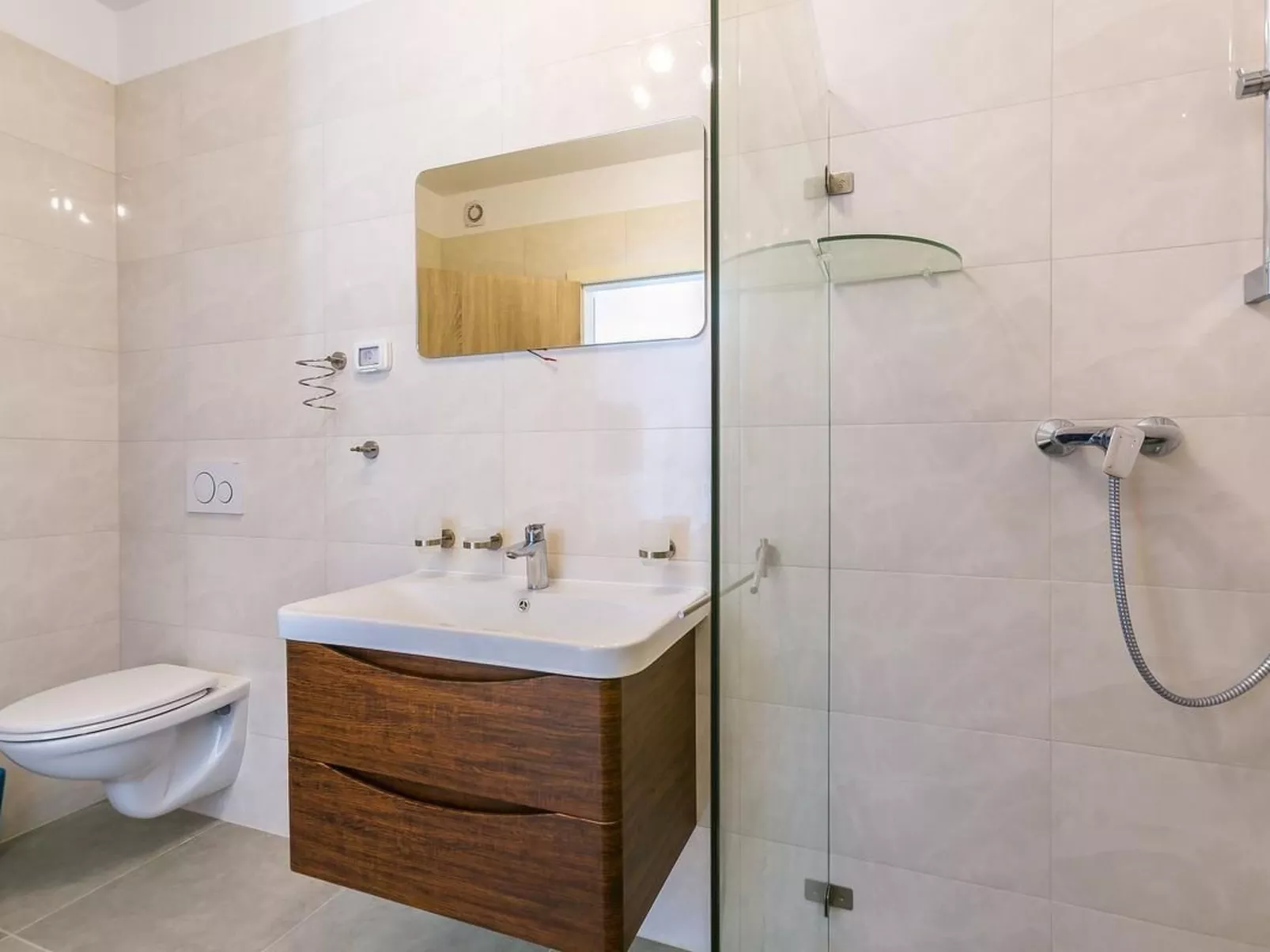 Für 4 Personen ca. 80m, in Medulin-Binnen