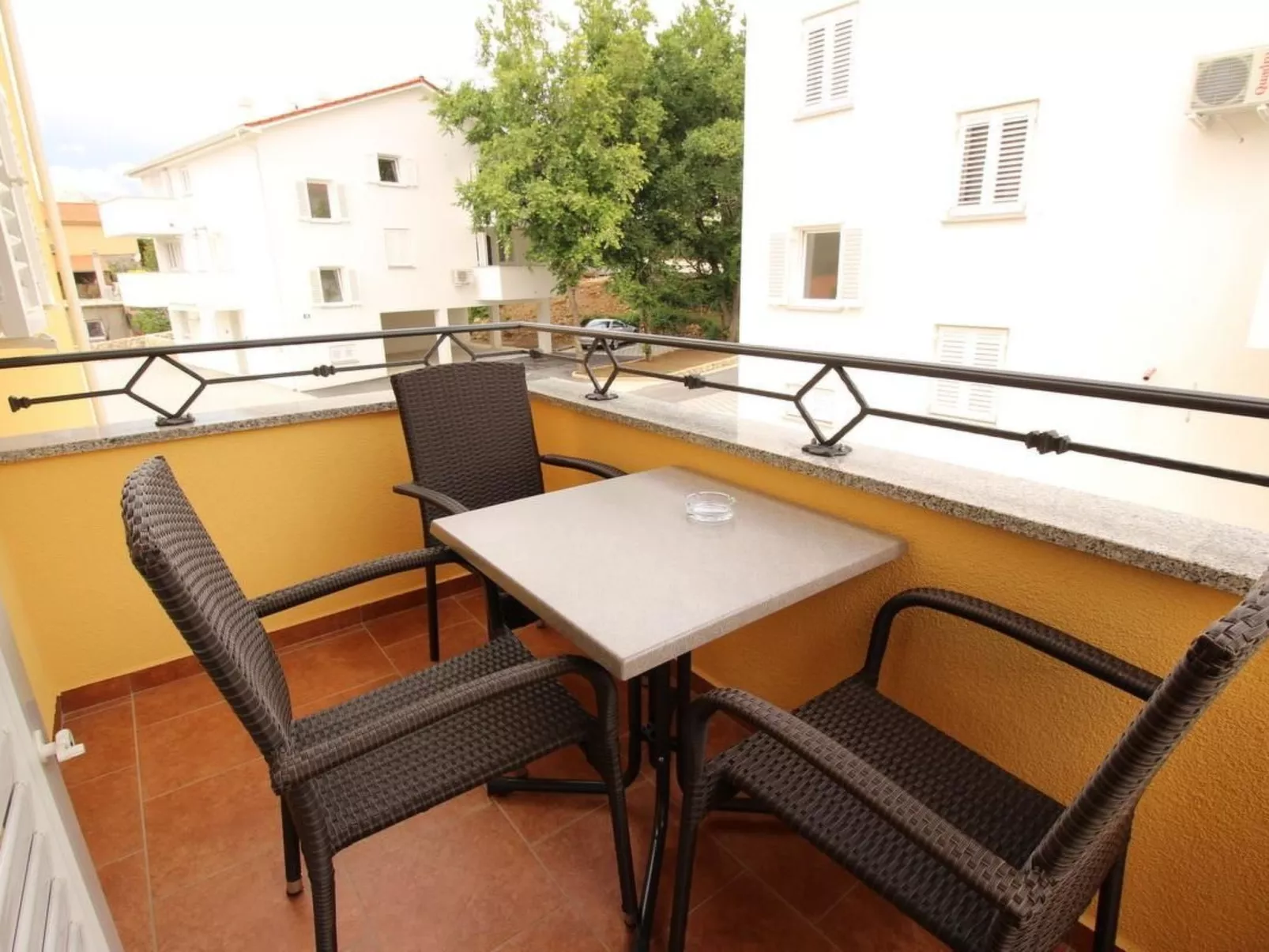 Gorica II A2+2 br.6-Binnen