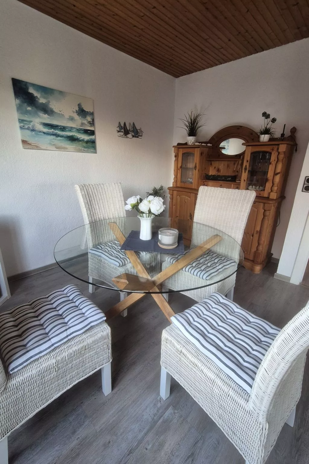 Mit Wintergarten und Garten am Deich - Binnen