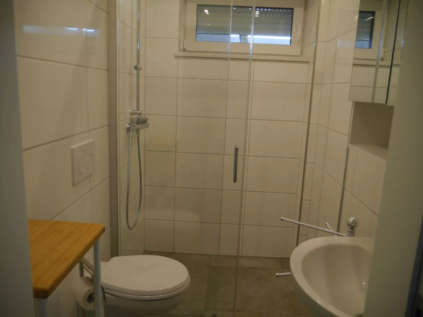 In Fedderwardersiel mit Terrasse-Binnen