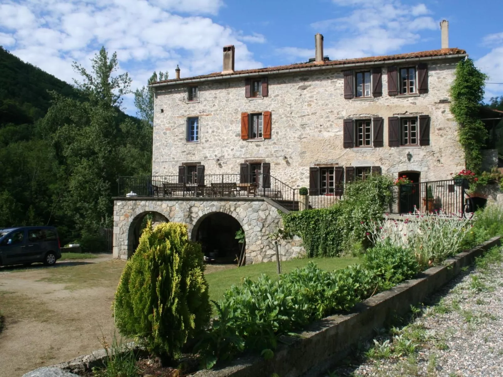 "Le Grenier" mit Pool-Buiten