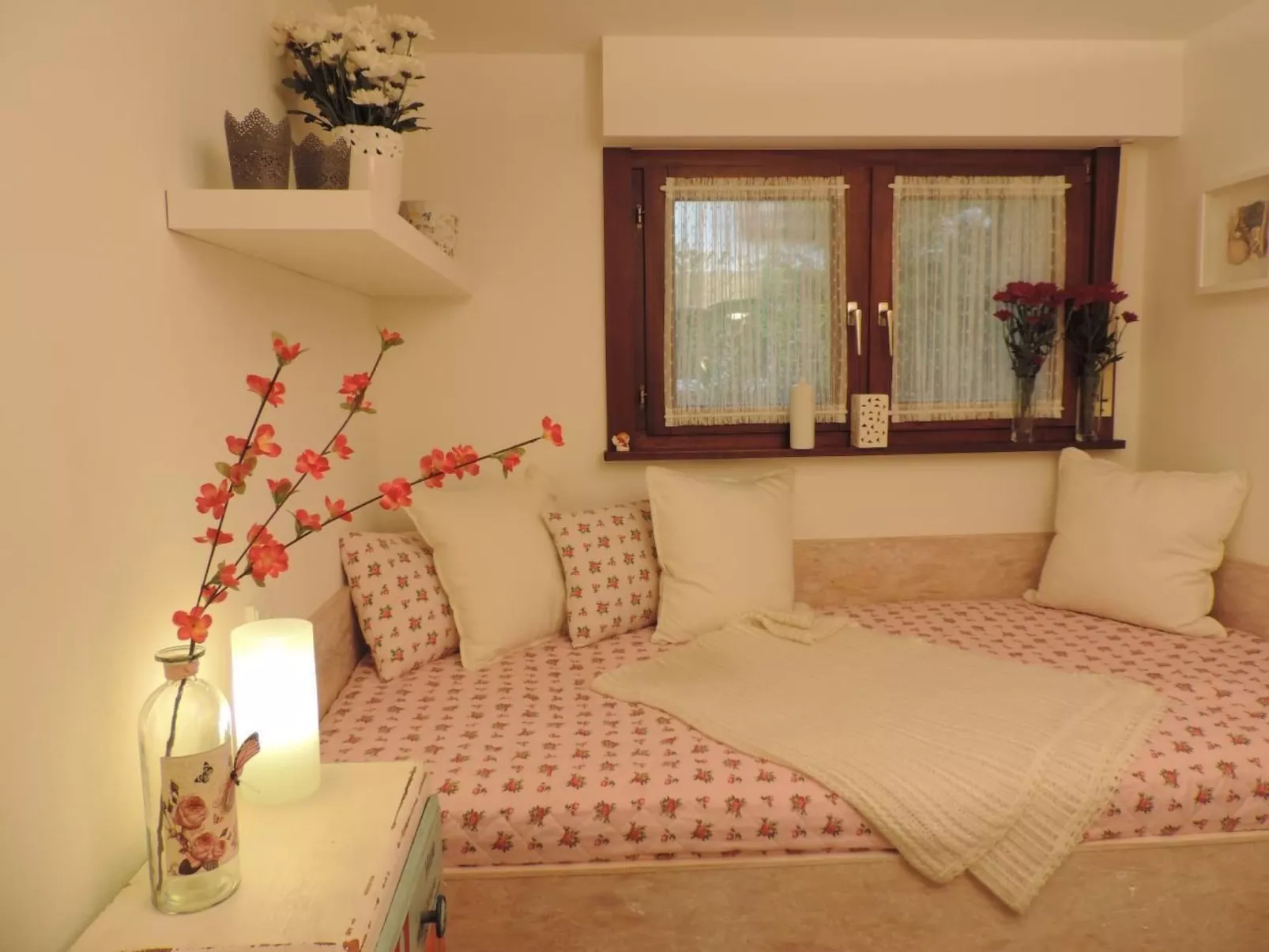 Schlossblick mit Teilseeblick-Binnen