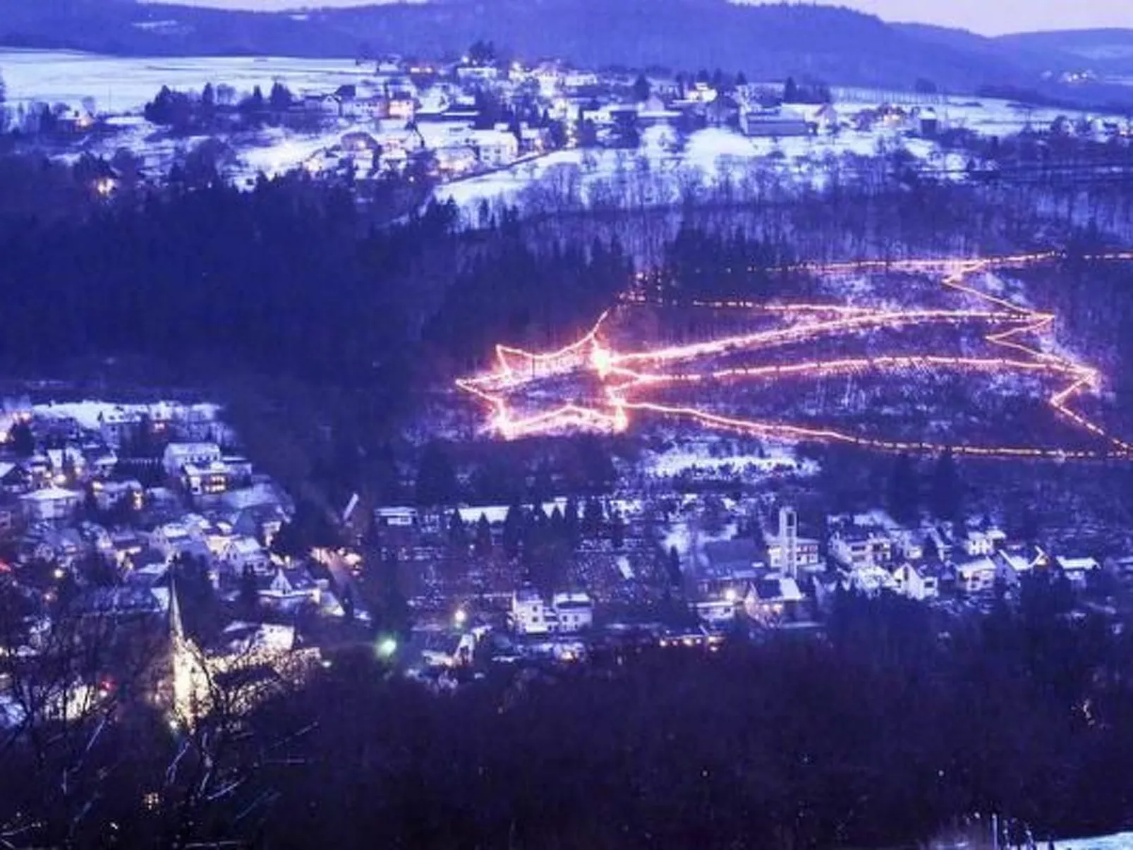 In Waldbreitbach mit Whirlpool-Binnen