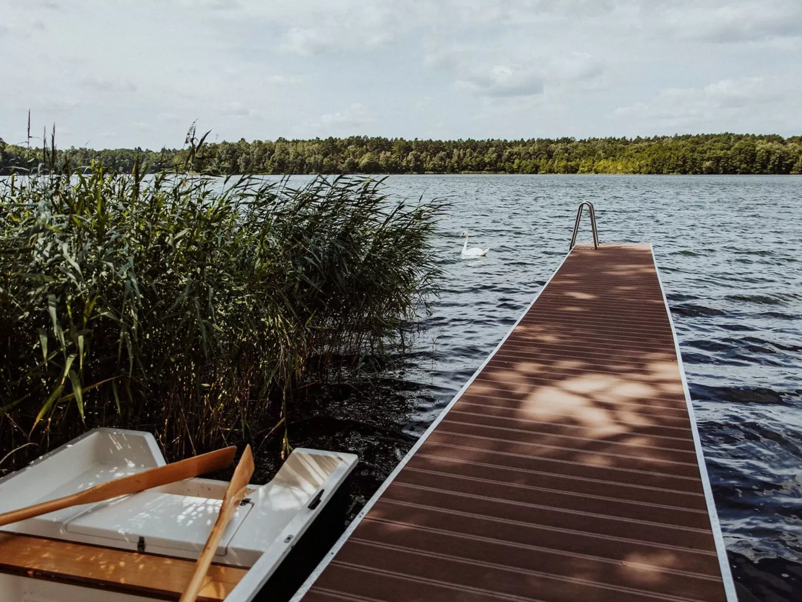 Villa Zesch am See-Buiten