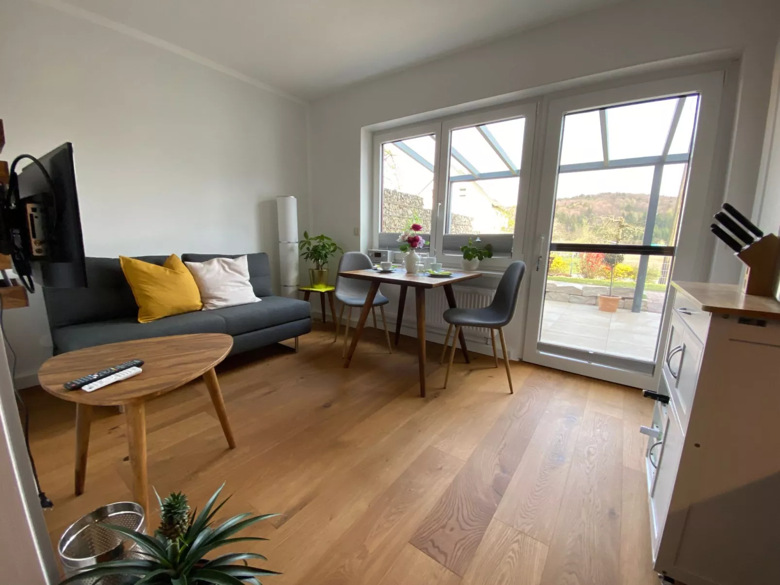 Studio-Appartement mit Wallbox-Binnen