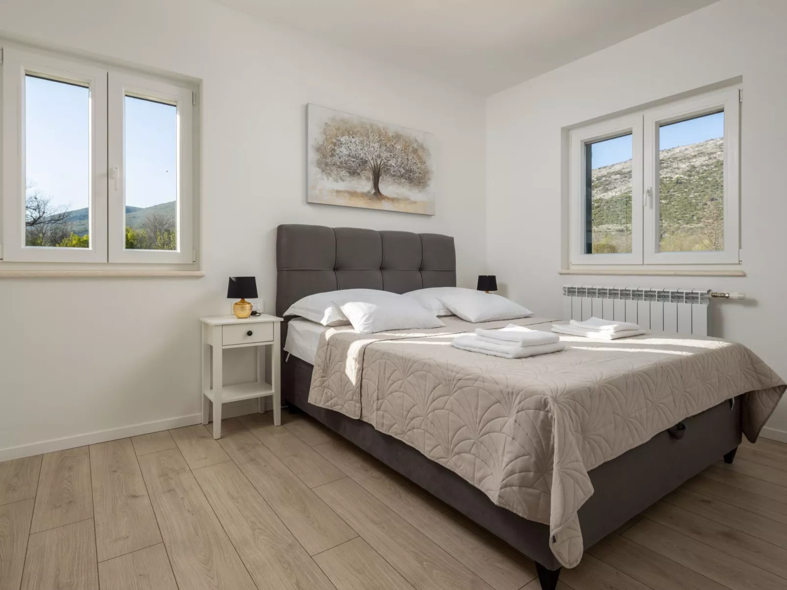 Villa Big Garden für 7 Personen und 1 Kind-Binnen