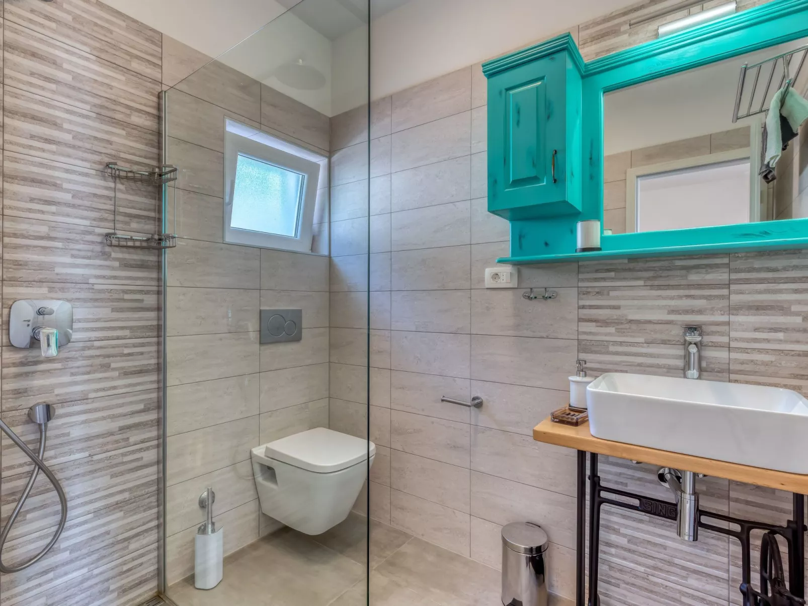 Villa LETICIJA - Luxusvilla mit beheiztem Pool, Sauna, Fitness & Grillplatz in-Binnen