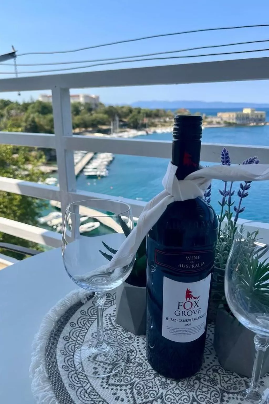 Wohnung mit Blick auf das Wasser-Buiten