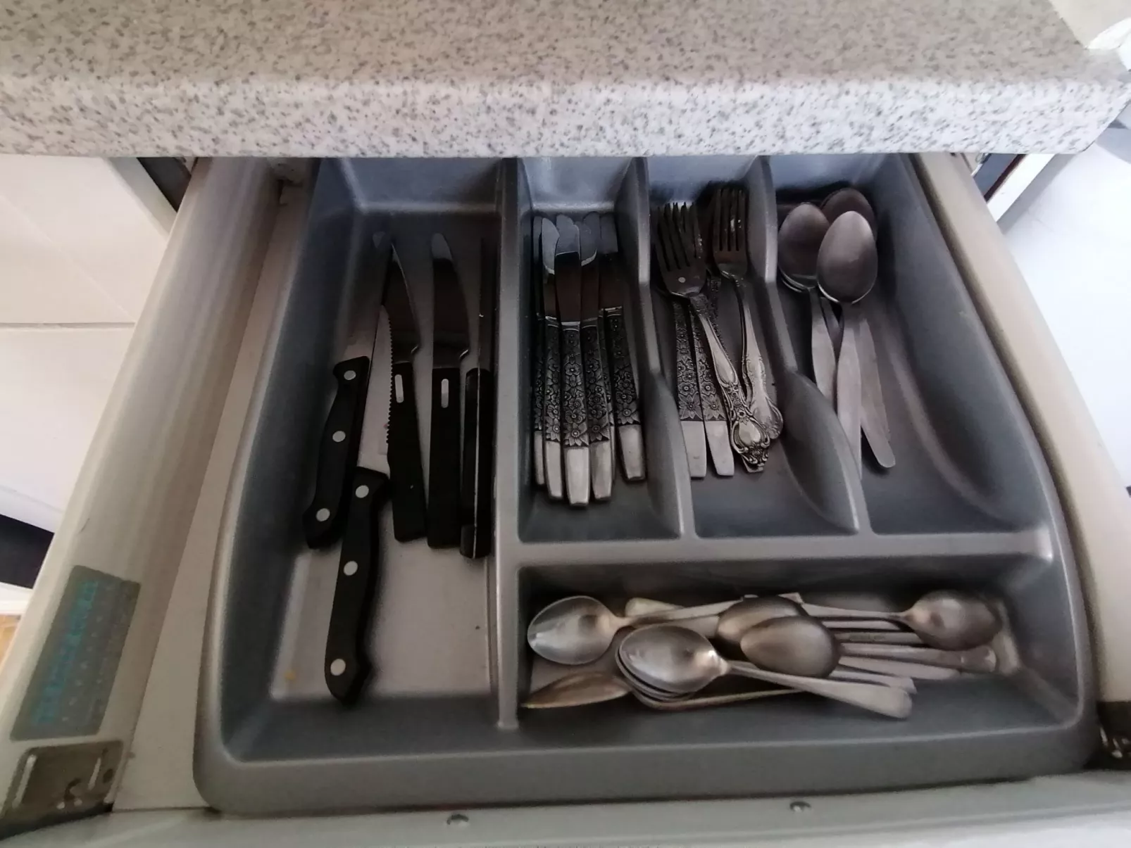 "Stewart" mit Blick auf das Wasser-Image-tags.info