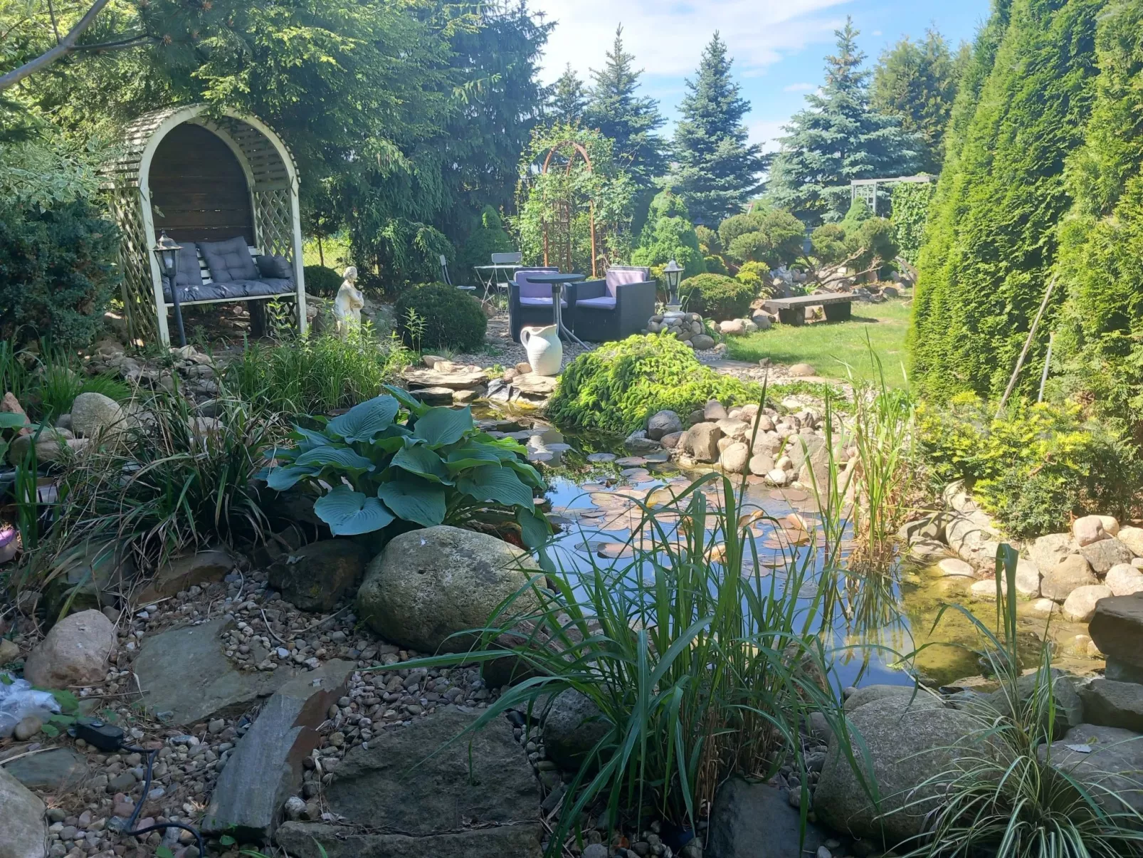 Magnolienhaus mit Sauna und Jacuzzi-Binnen