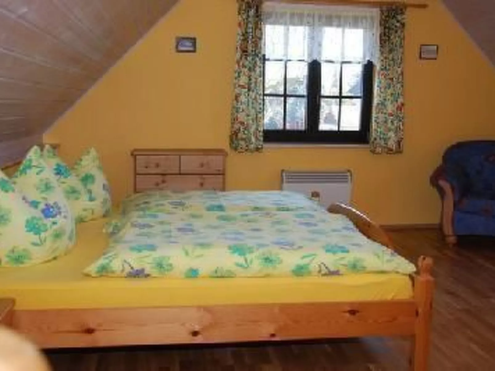 Schönes Ferienhaus mit Terrasse und Grill-Image-tags.info