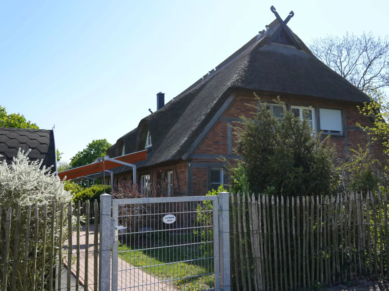 Reethaus Mertinat ''For Six'' mit Meerblick-Binnen