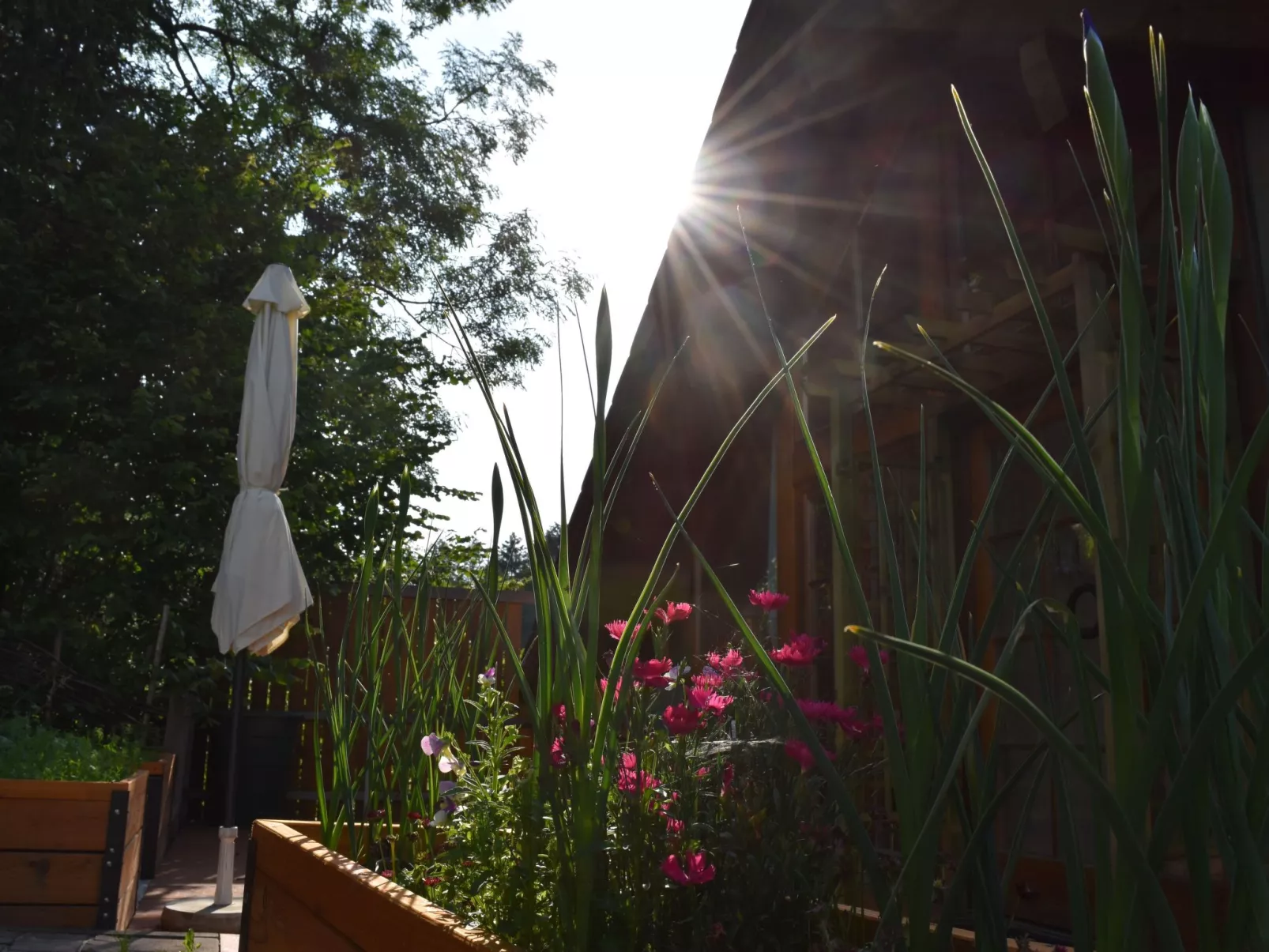 "Haus in der Einöde"-Buiten