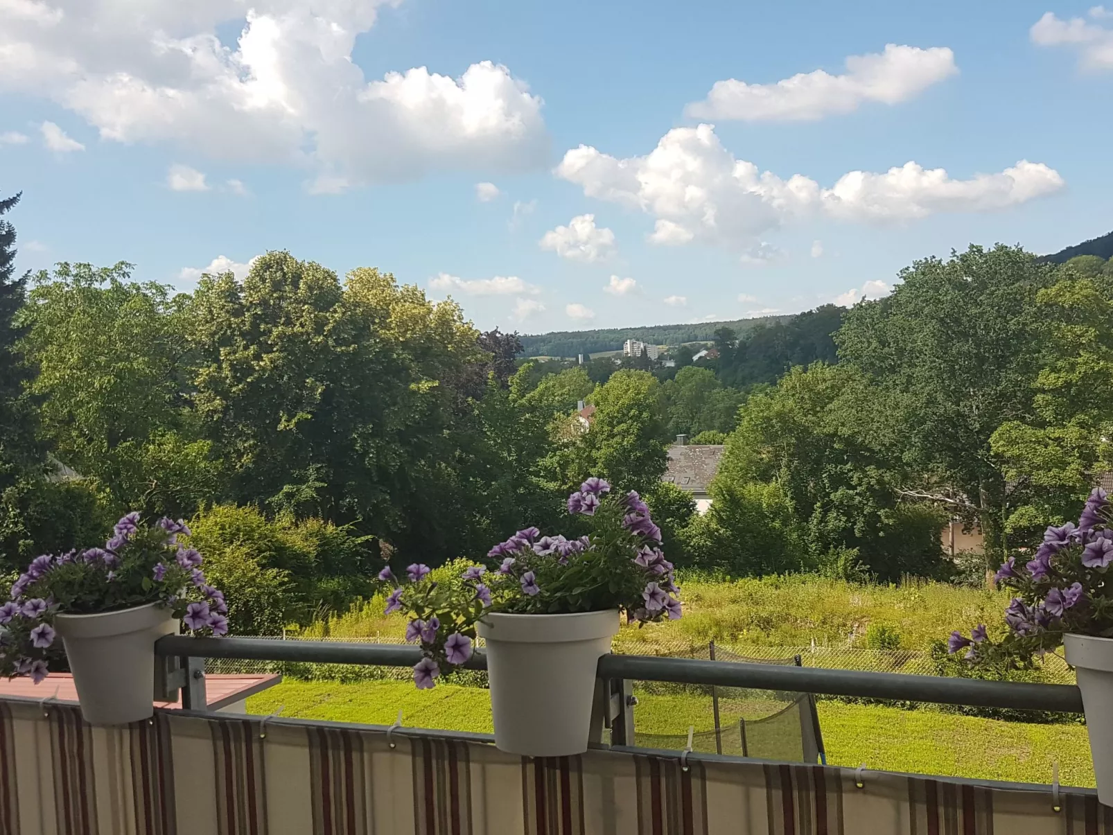 Große Wohnung mit Balkon in Bad Kissingen-Buiten