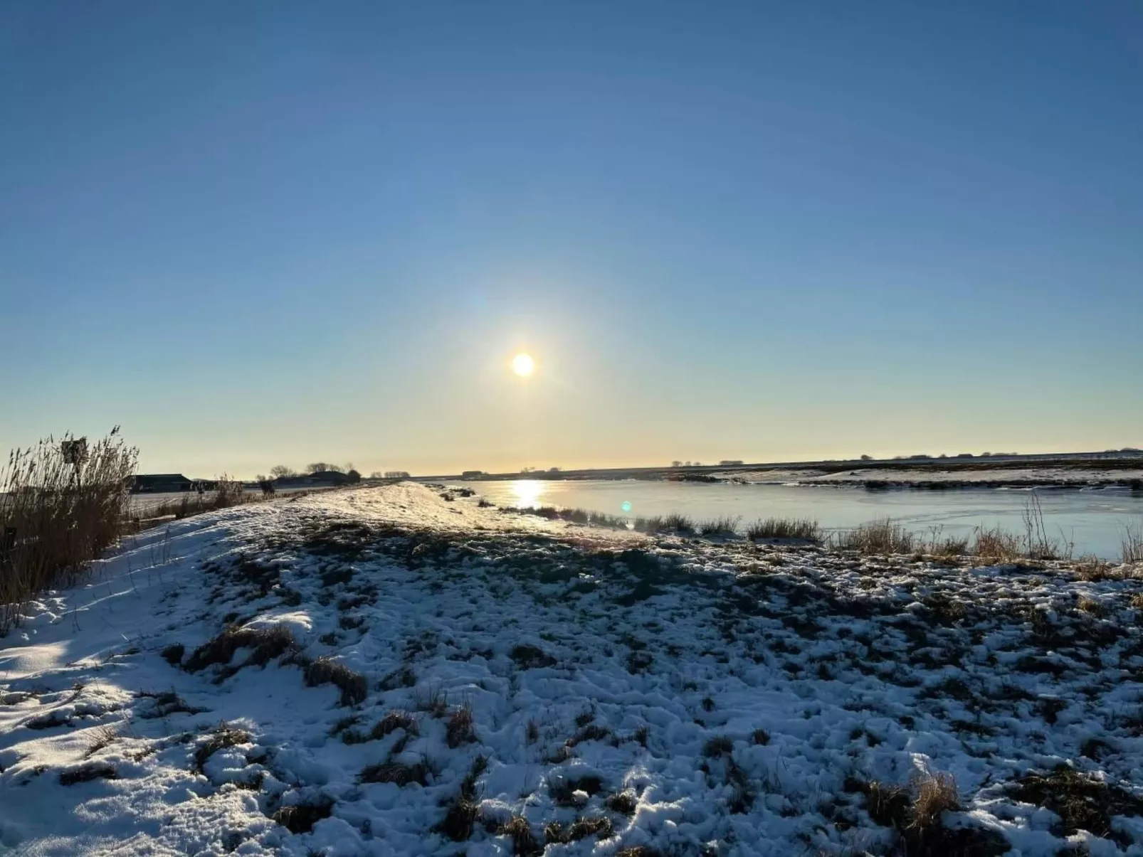 Ruhige Wohnung in Risum mit Garten und Terrasse-Buiten