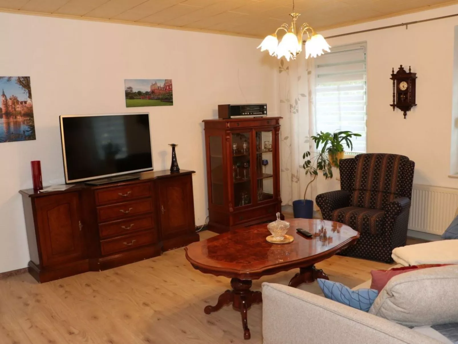 2- Raum Ferienwohnung mit Parkplatz-Binnen