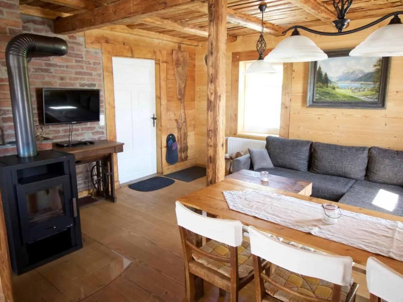 FH Anno Dazumal wie zu Oma's Zeiten-Binnen