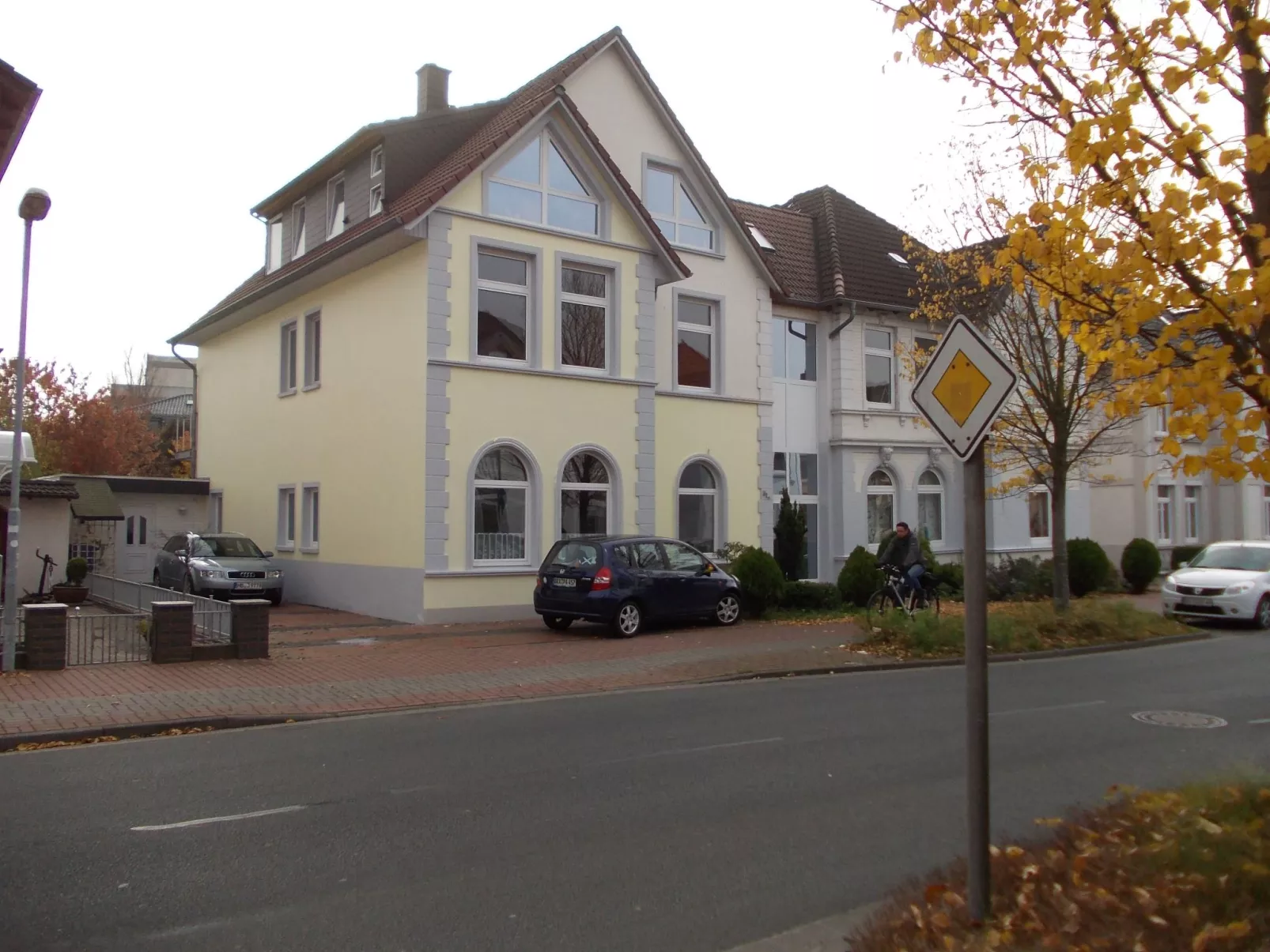 Private Ferienwohnung in Nordenham, großer Balkon-Binnen