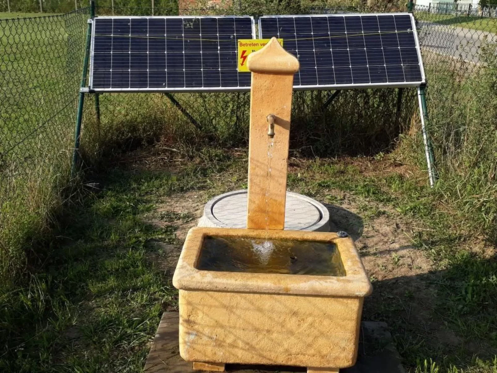 Blockhaus mit eigenem See-Image-tags.info