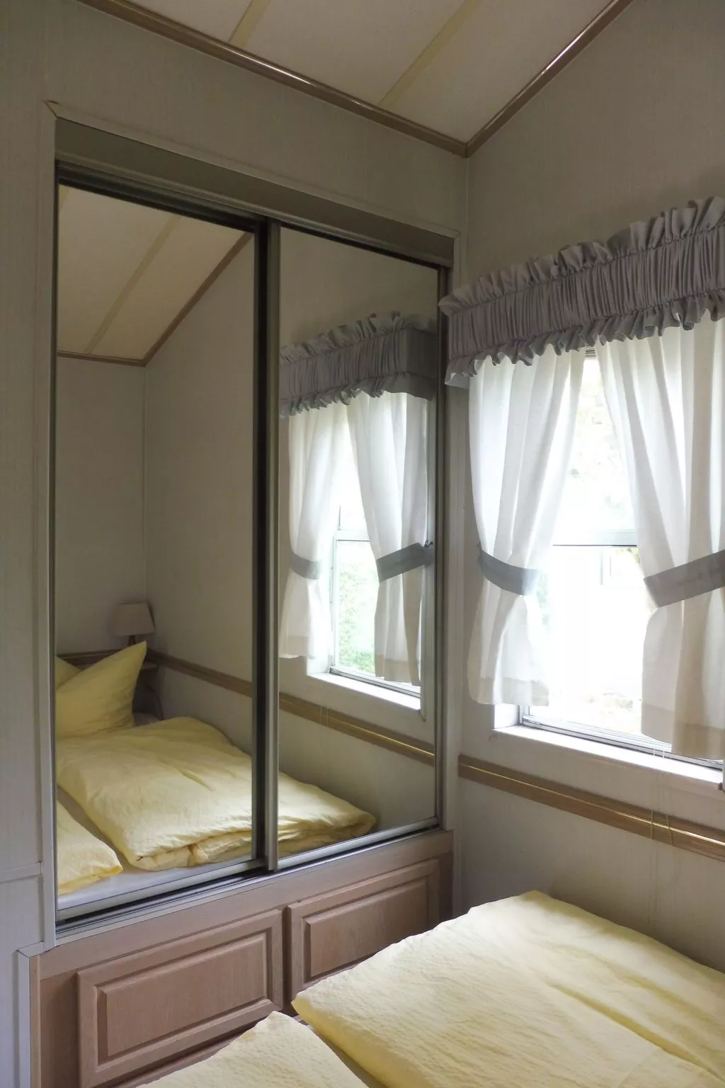 Mit Blick auf das Wasser-Binnen