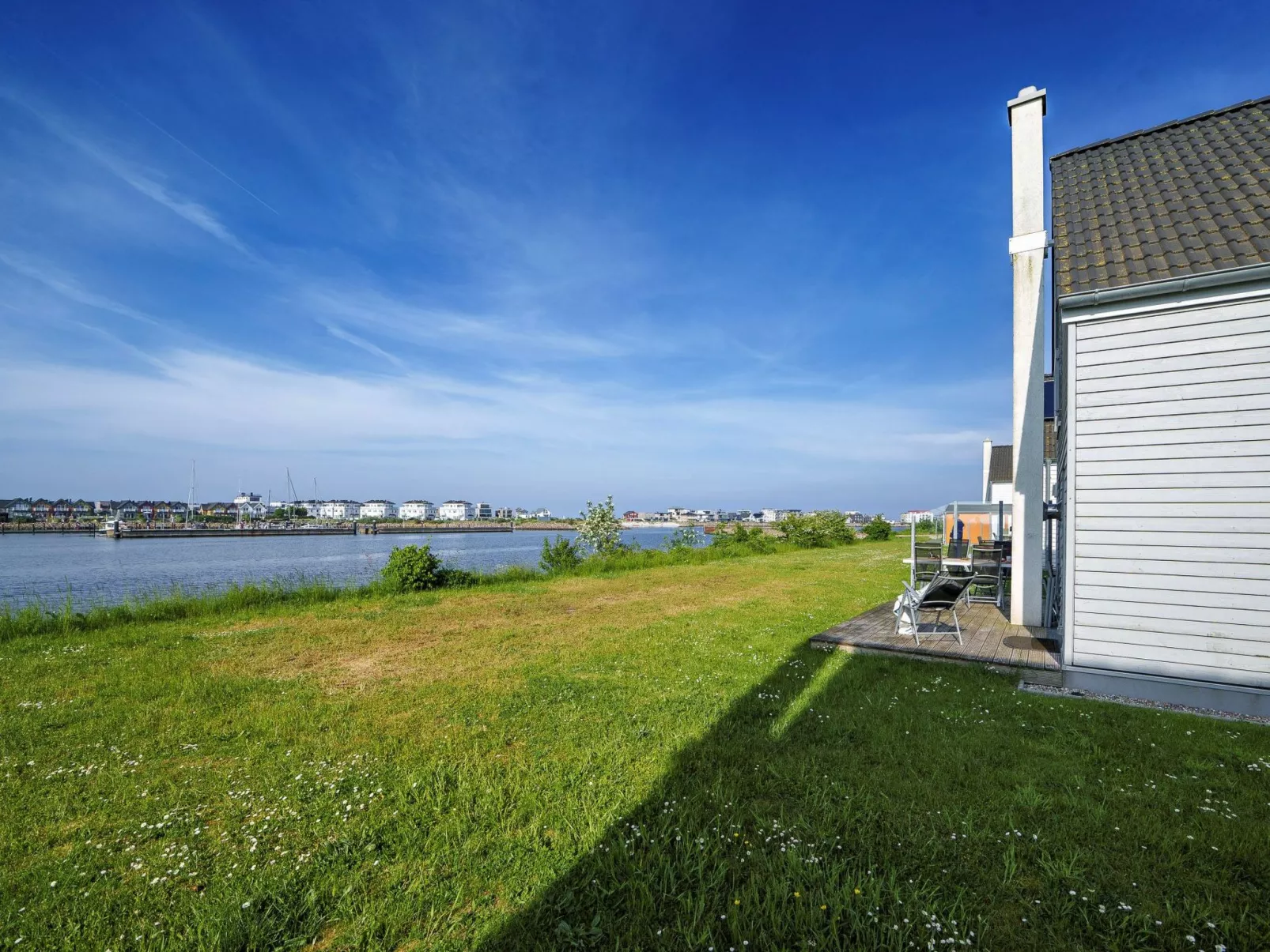 Lieblingsplatz by Seeblick Ferien ORO, 1Wasserlage-Buiten