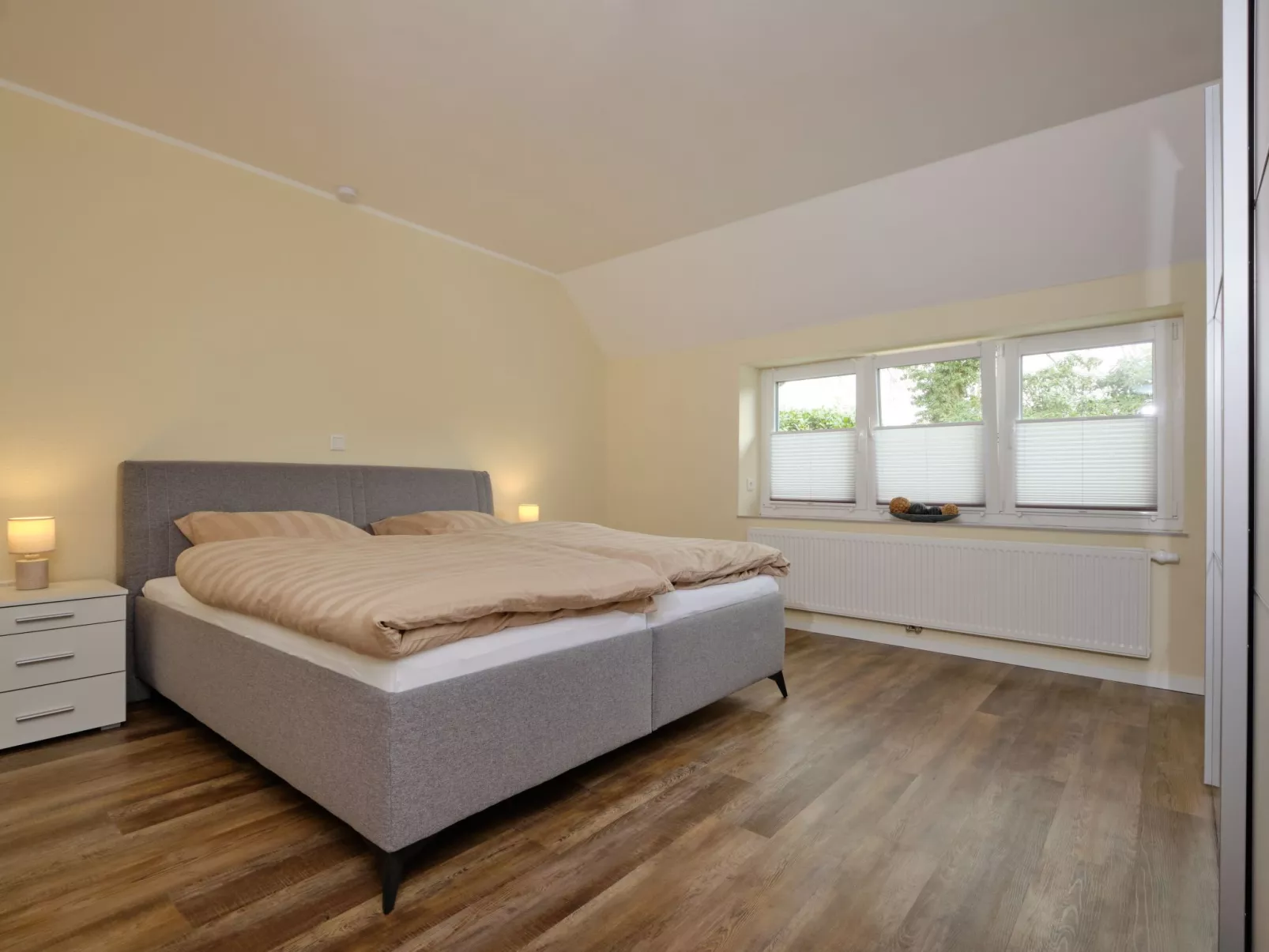 Appartement mit Garten, Grill und Terrasse-Binnen