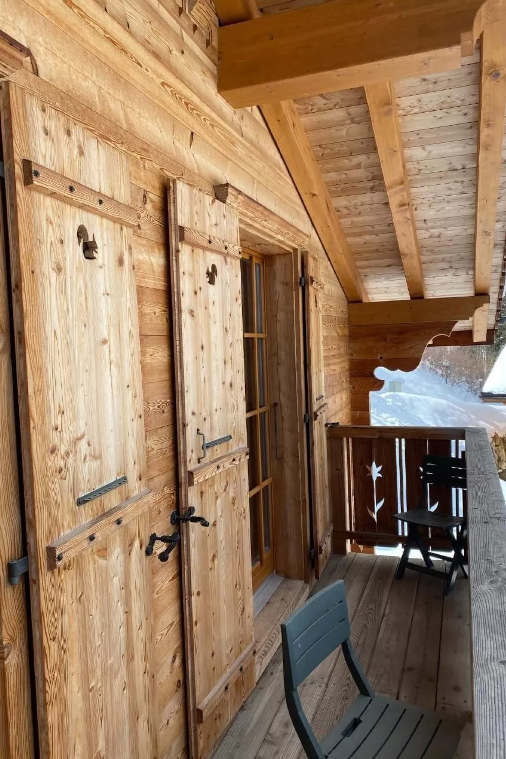 Chalet Alpilles - 4 Zi. mit atemberaubender Aussicht-Buiten