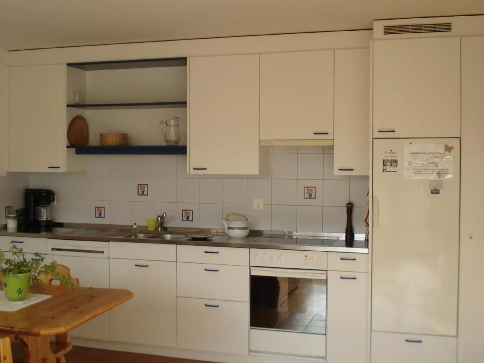 Drei 1/2 -ZiWohnung-Binnen