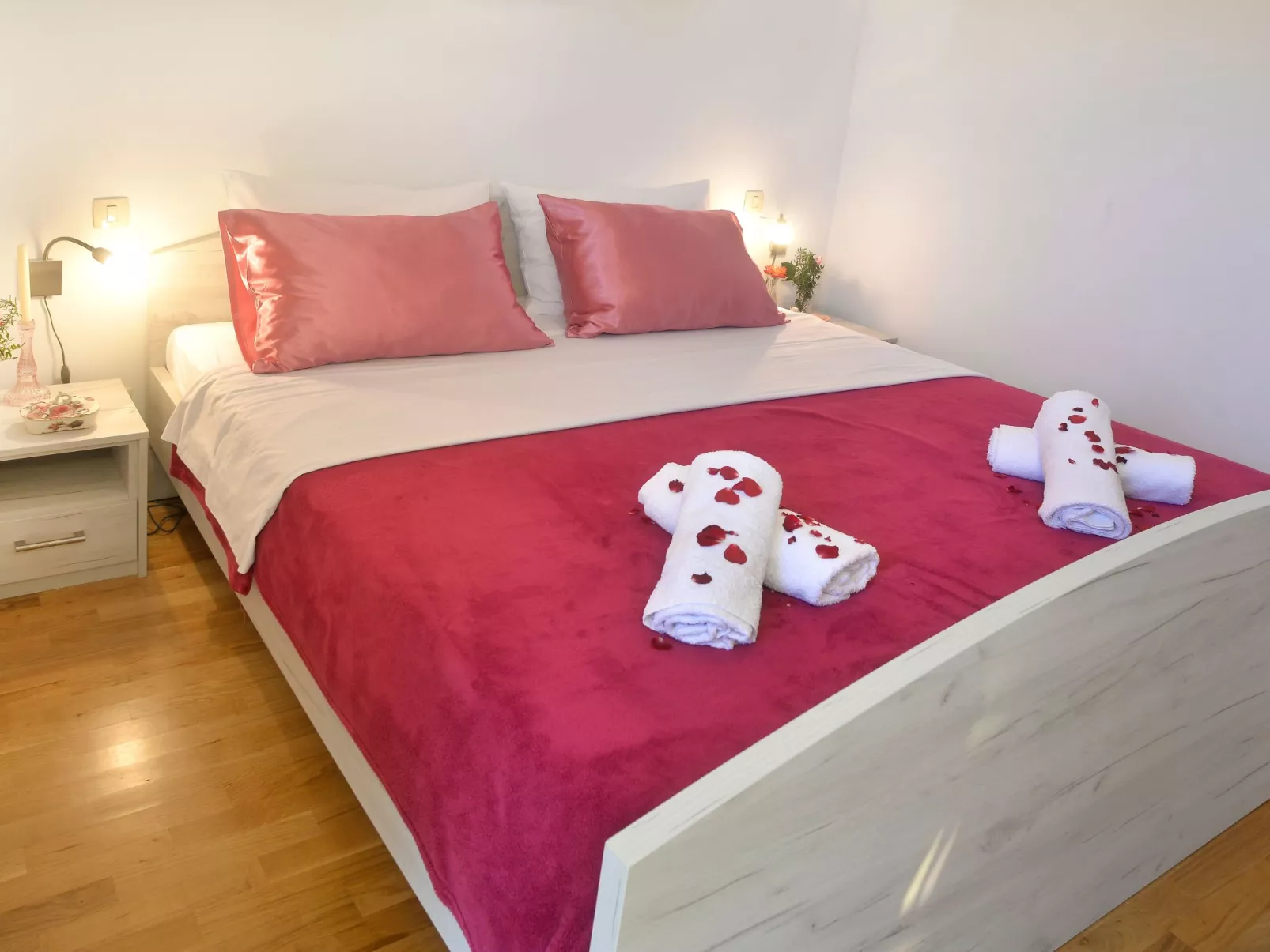 In Kastel Sucurac mit Parkplatz-Binnen