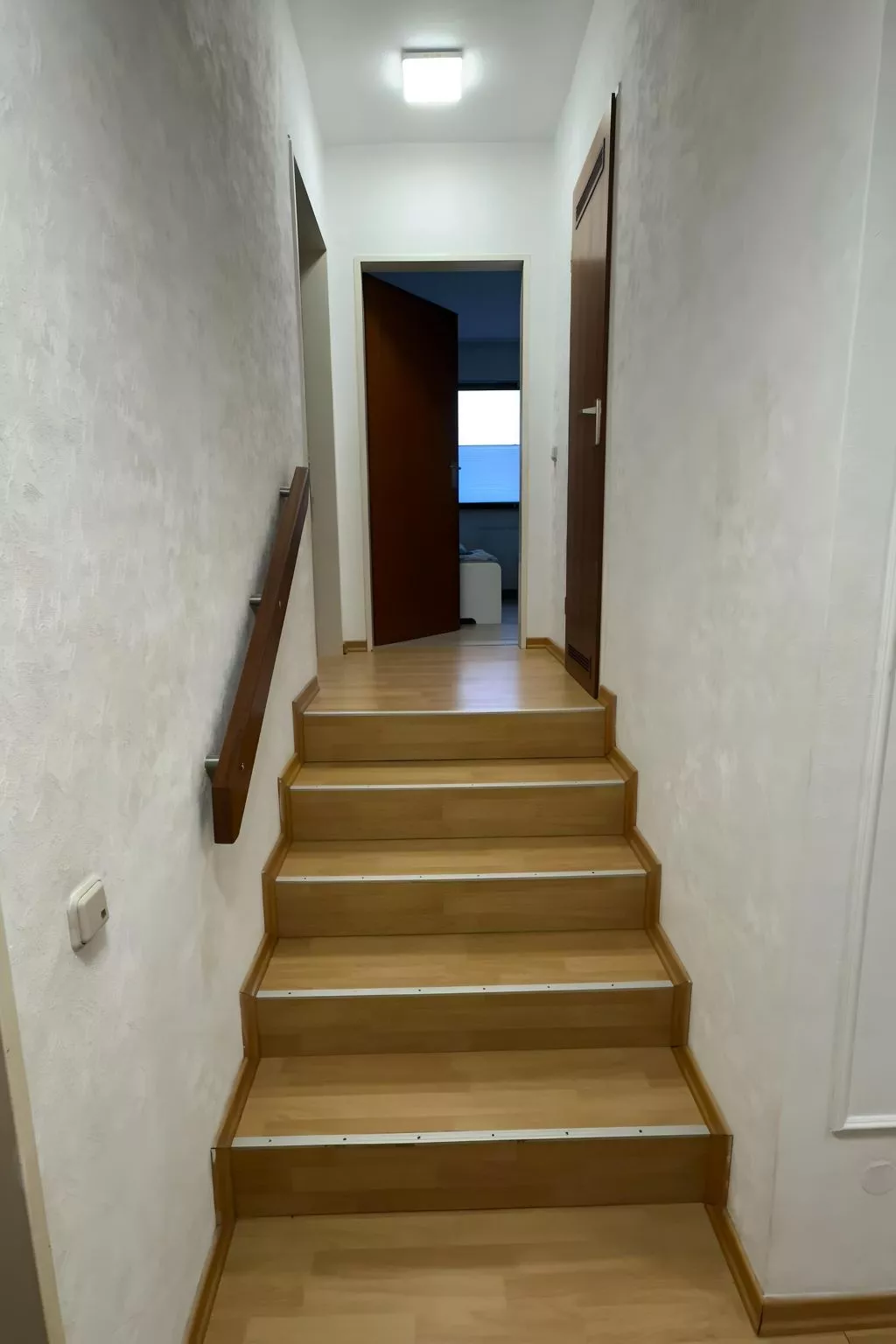 Ap. Ruhe[pause] I-Binnen