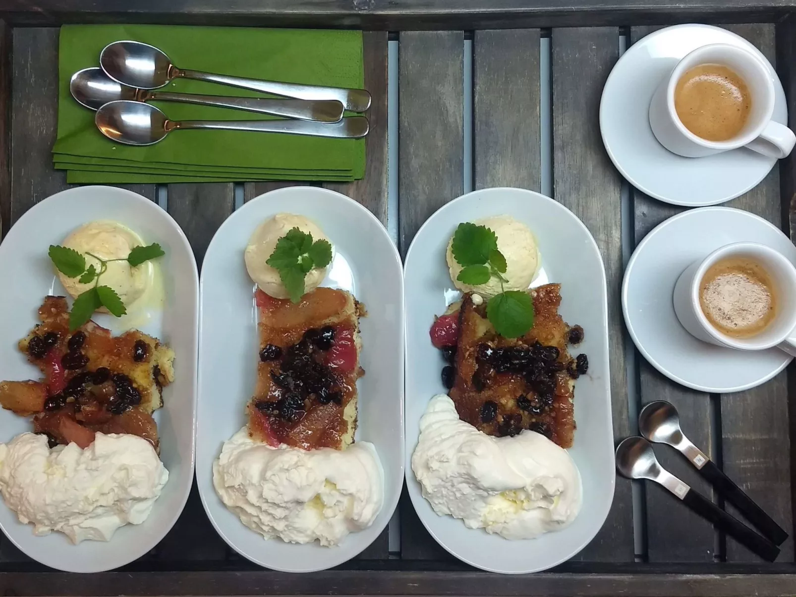 Schwedisches Glück, zwischen Wäldern und einem See-Image-tags.info