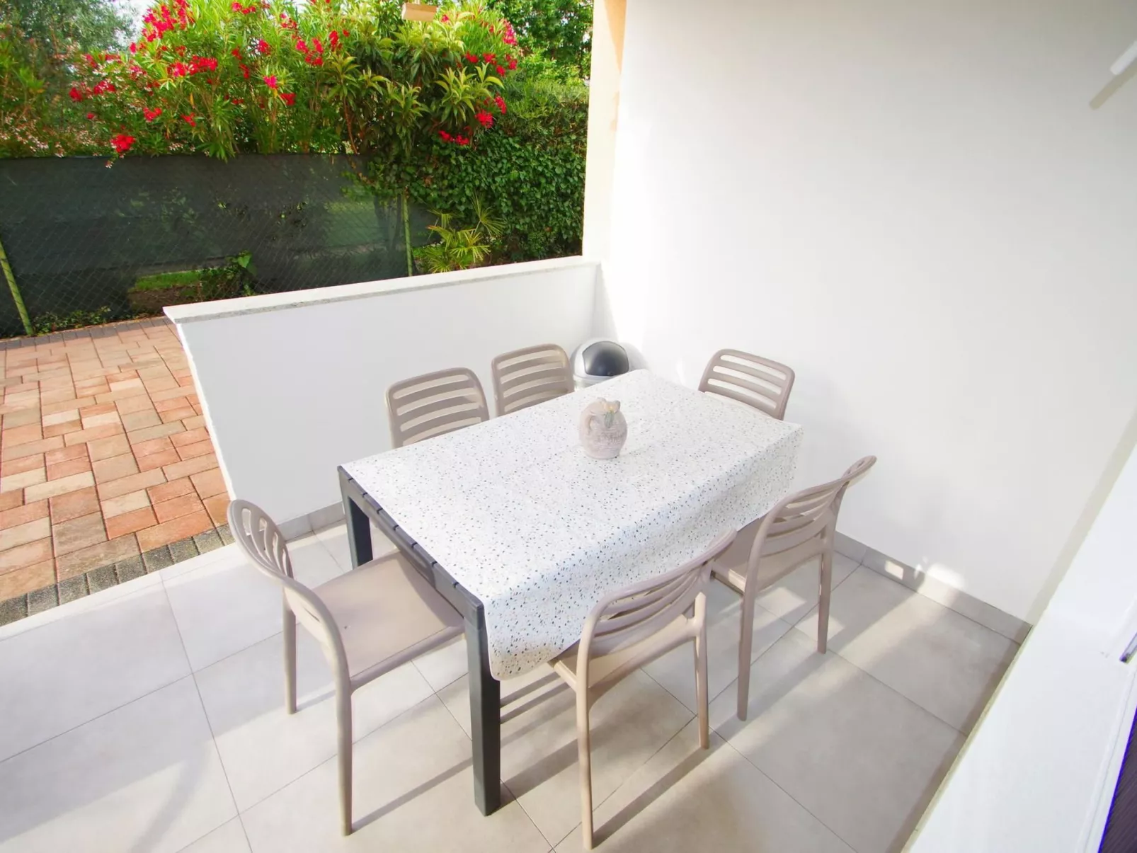 Angenehme Wohnung in Valbandon, Privatparkplatz-Image-tags.info