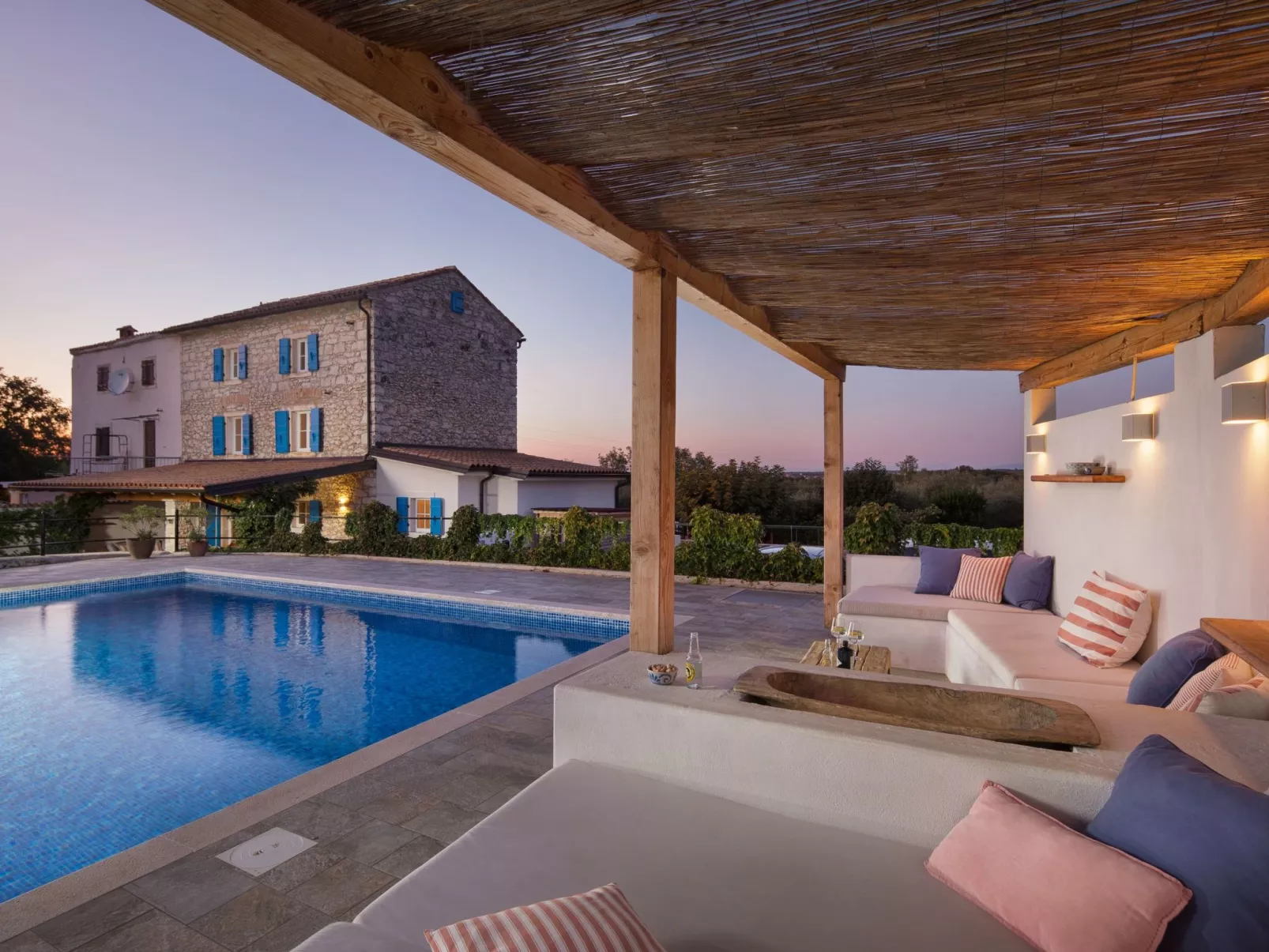 Villa Flavia Traditionelles Steinhaus mit Pool-Binnen