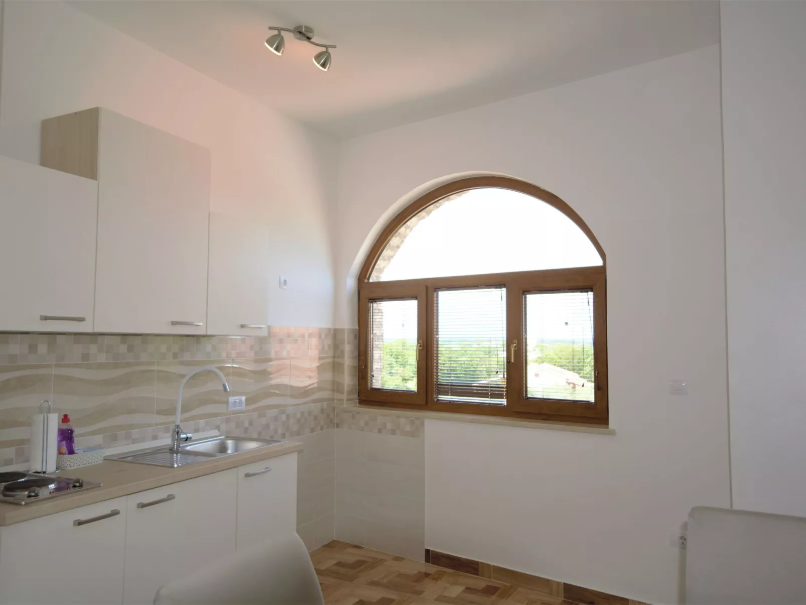 XXL-Ferienhaus "Cokuni" mit privatem Pool-Binnen