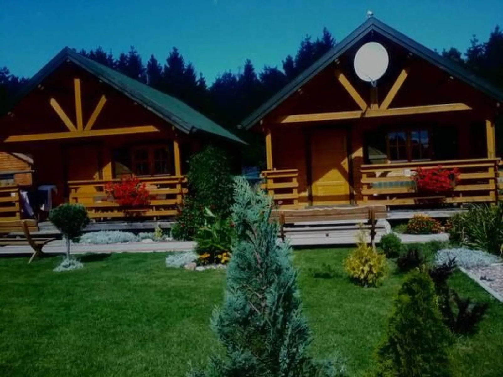 Gemütliches Holzferienhaus mit Grill und Garten-Binnen