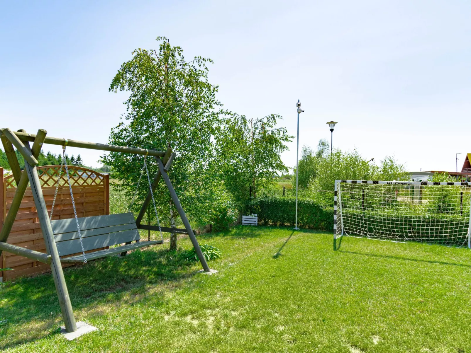 In Rusinowo mit Terrasse und Garten-Binnen