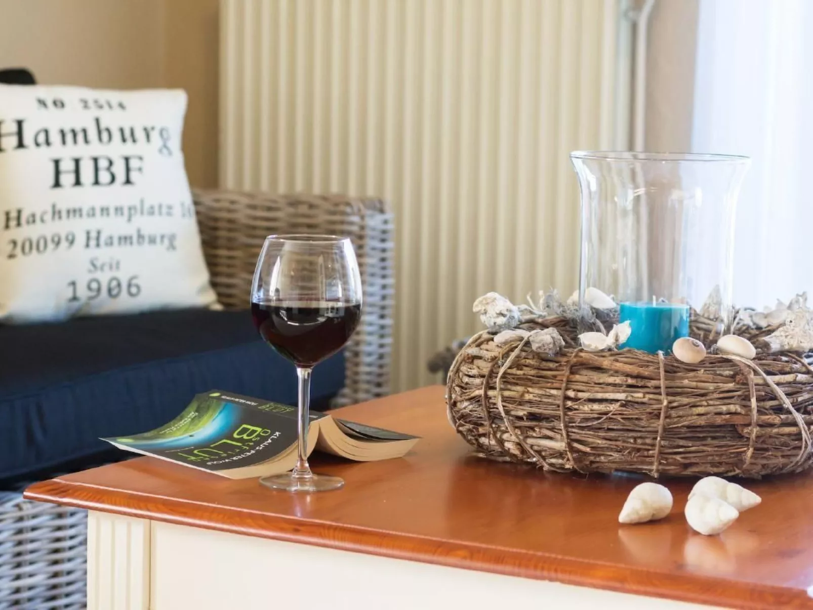 In Blandorf-Wichte mit Großem Balkon-Binnen