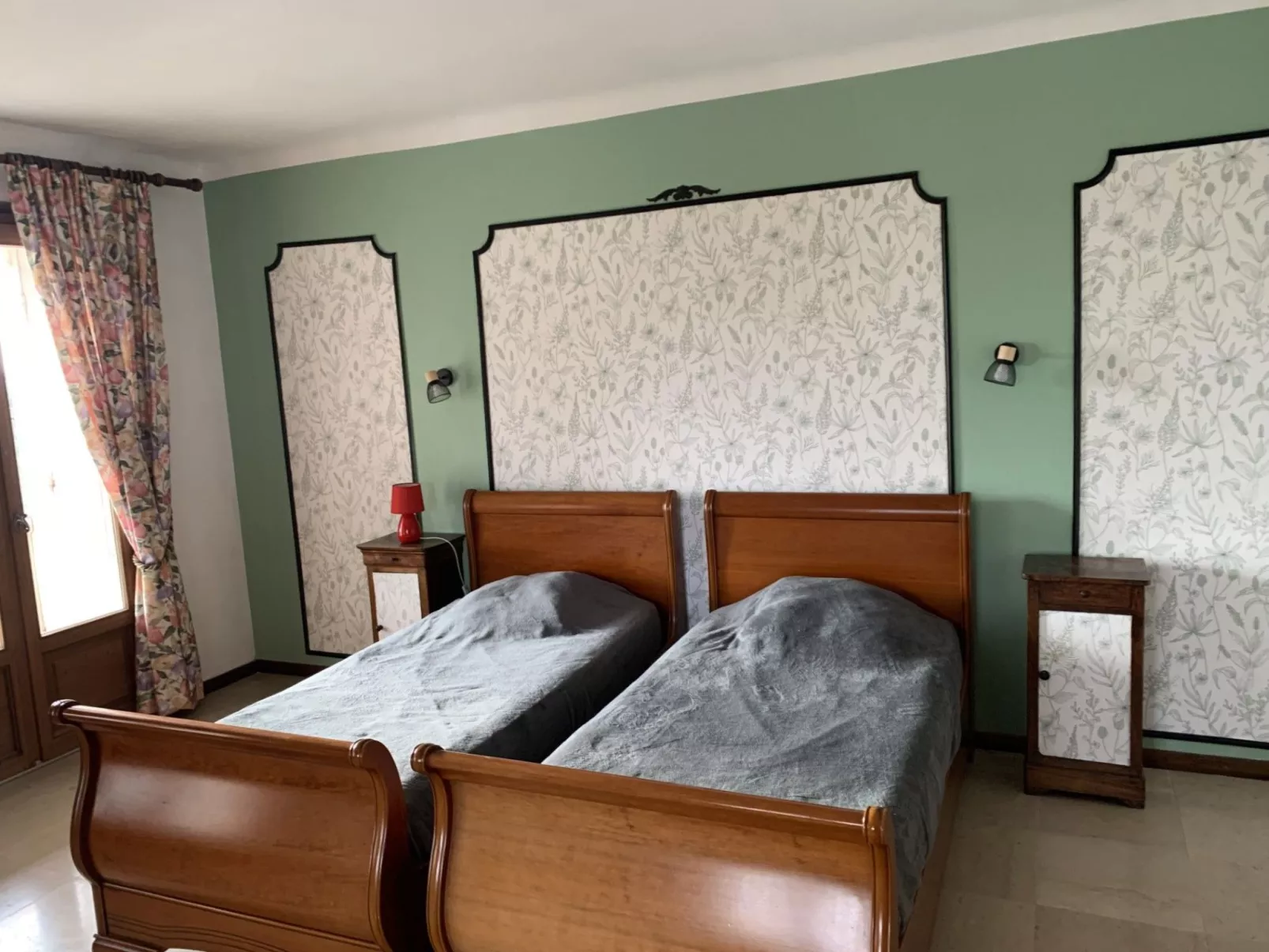 Provençal Privates Schwimmbad, Haustiere willkommen-Binnen