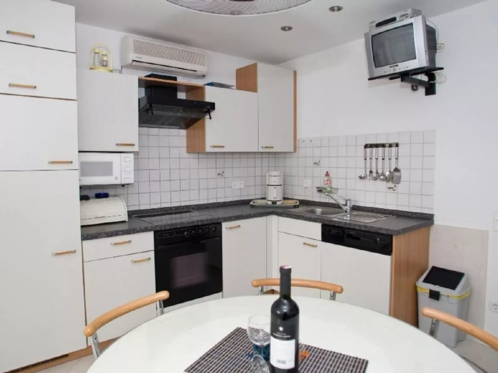 In Dramalj mit Terrasse-Binnen