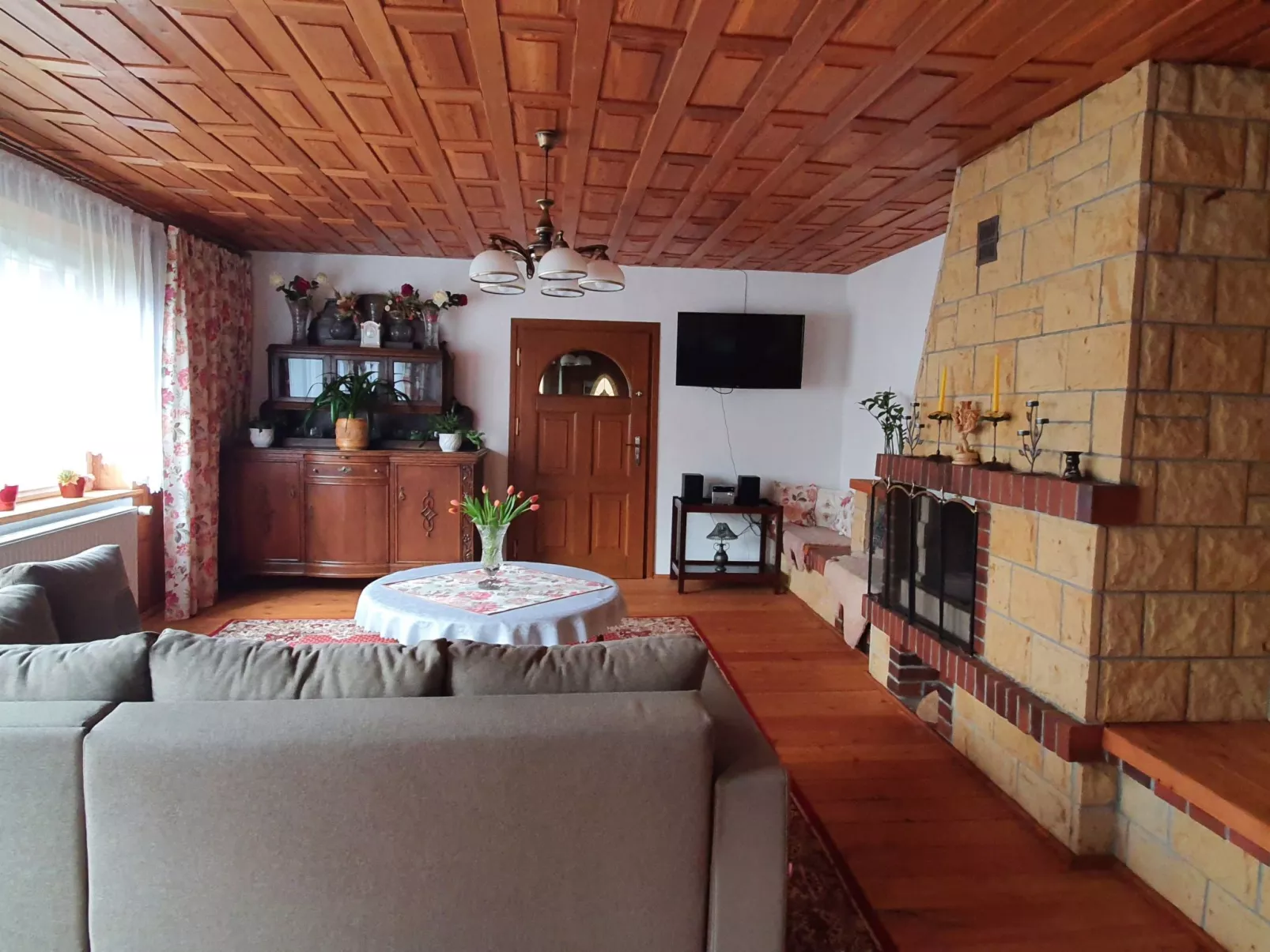 Wohnung "Larch Apartment"-Binnen