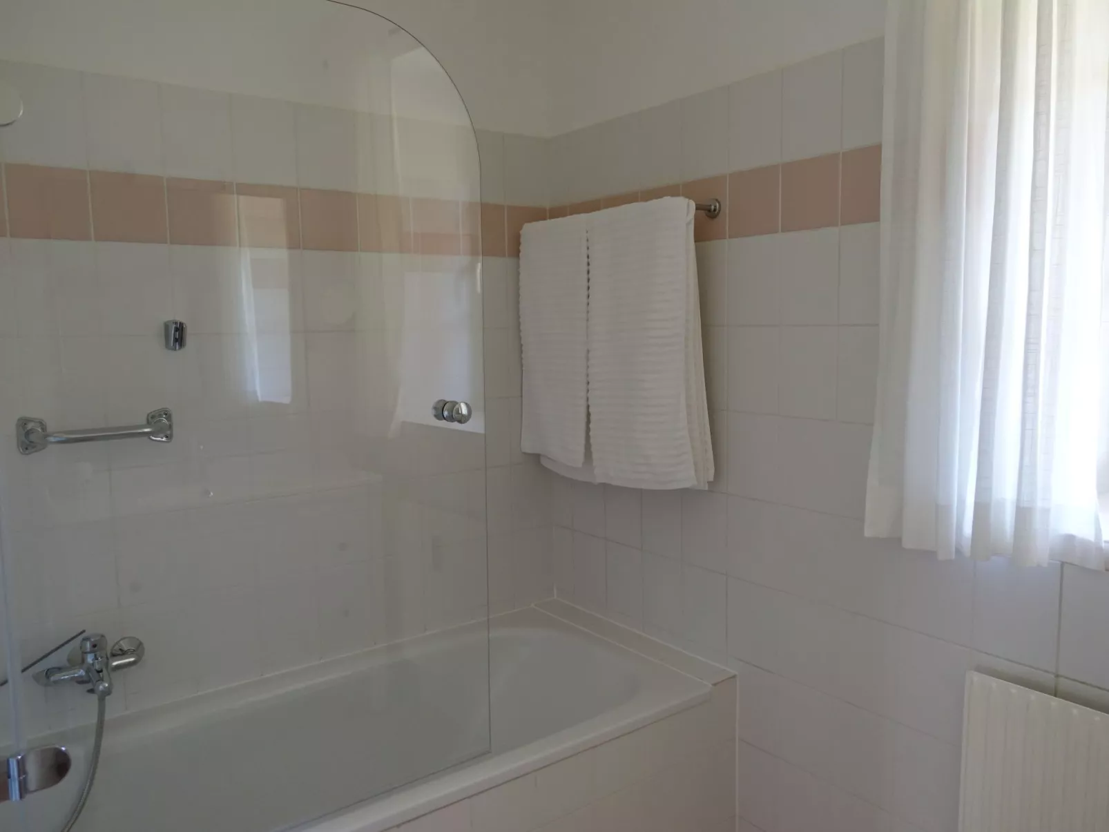 Landgut mit Terrasse-Binnen